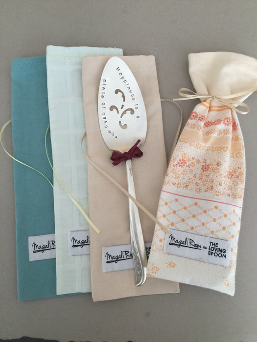Gift pouch - Handmade out of reclaimed fabric