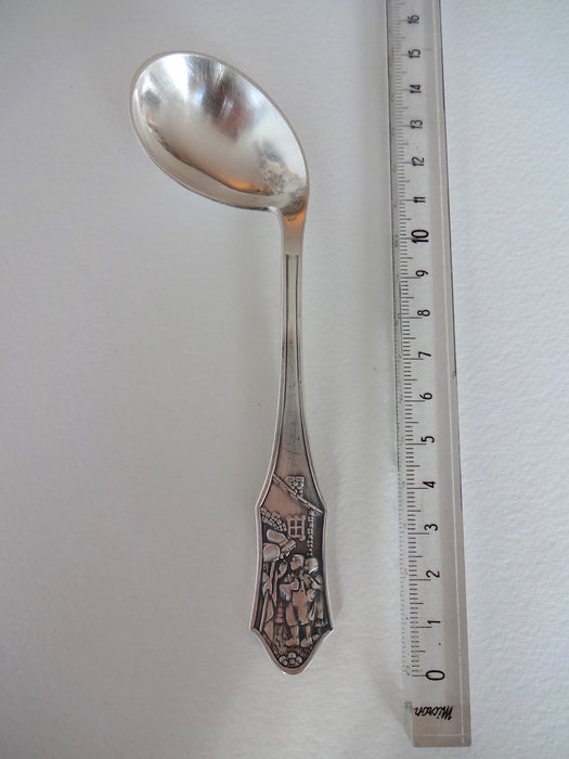 Spoon with Hansel & Gretel