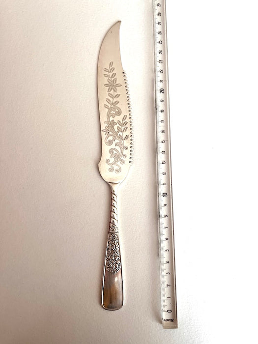 Cake/wedding knife