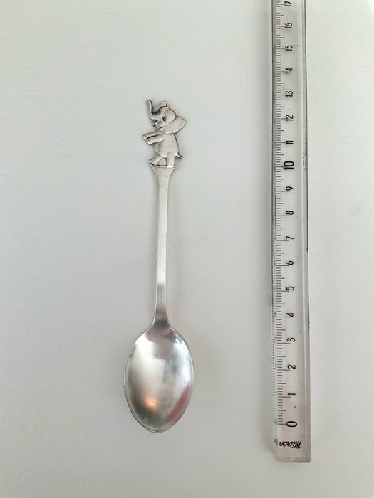 Spoon Elephant