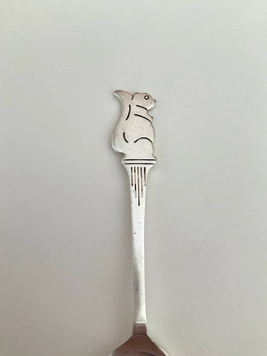 Spoon Squirrel