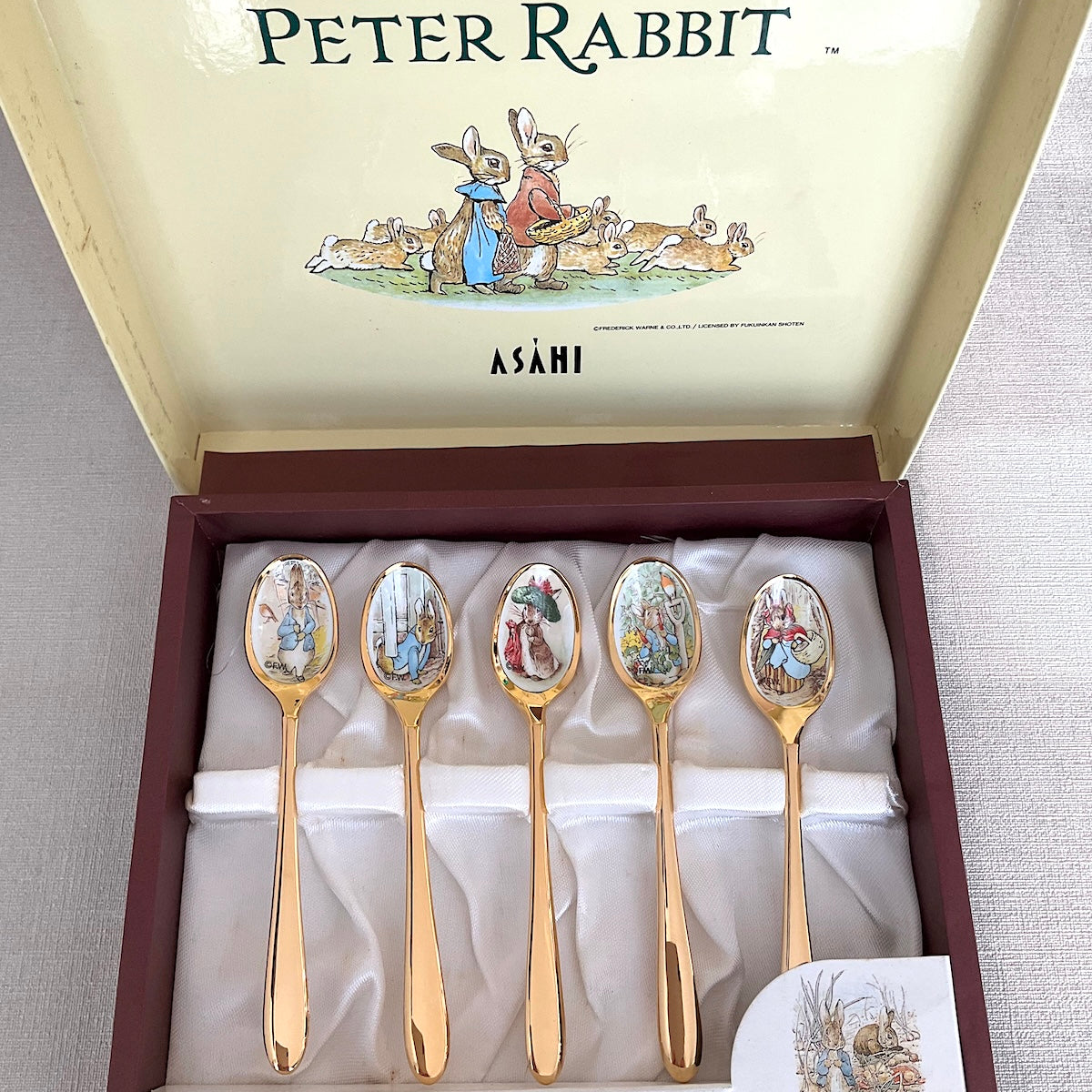 Set of 5 stainless steel gold spoons with Peter Rabbit 
