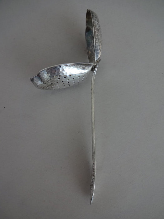 Tea strainer