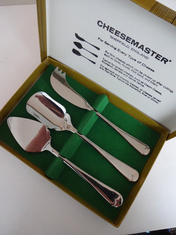 Cheese serving set (stainless) in original box