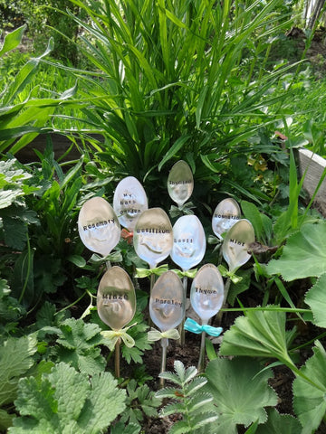Set of 6 garden markers