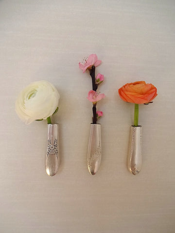 Set of 3 knife vases