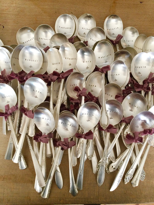Guests favors and place spoons - wedding in Zermatt